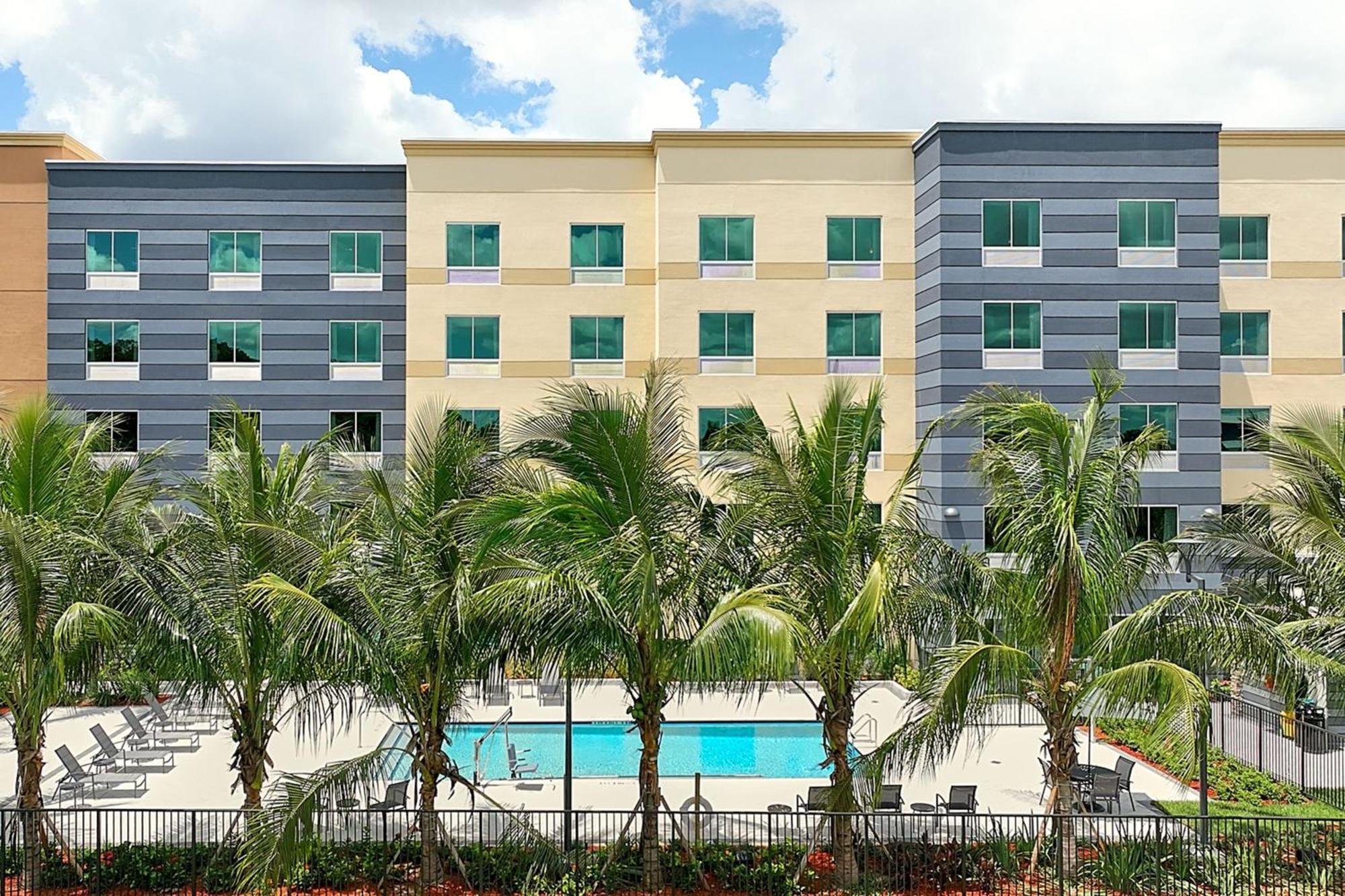 Fairfield Inn & Suites By Marriott Fort Lauderdale Northwest Tamarac Exteriér fotografie